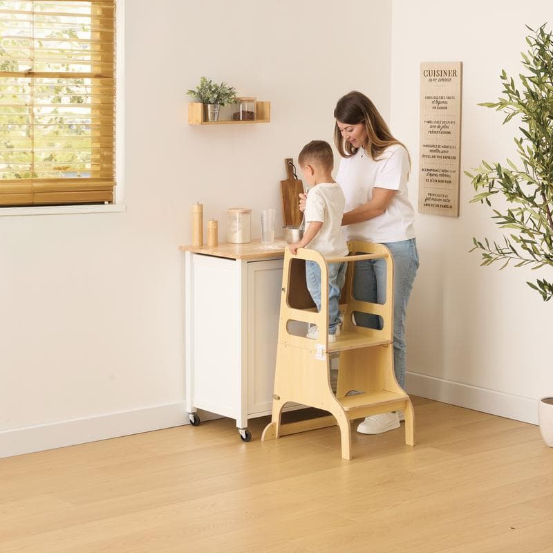 Tour d’observation et d’apprentissage en bois avec tableau à craie