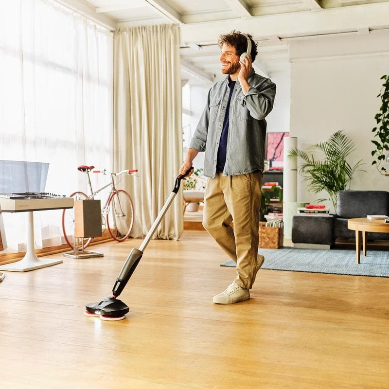 Vileda Looper elektrische spraymop reinigt de vloer