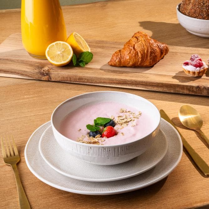 Serviesset met reactief glazuur - gebroken wit