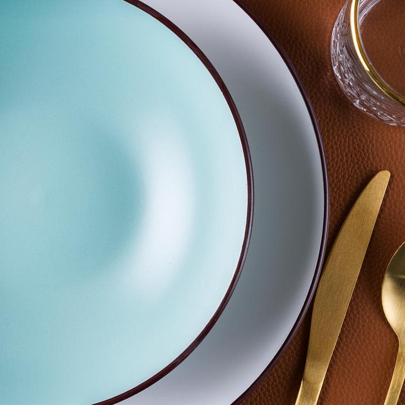 Service de table multicolore