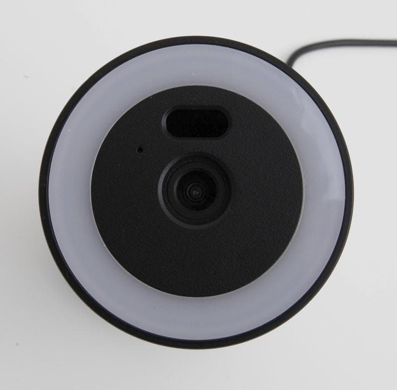 LSC Smart Connect outdoor spotlight camera