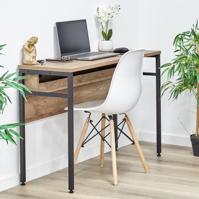 Modern bureau met kabelgoot