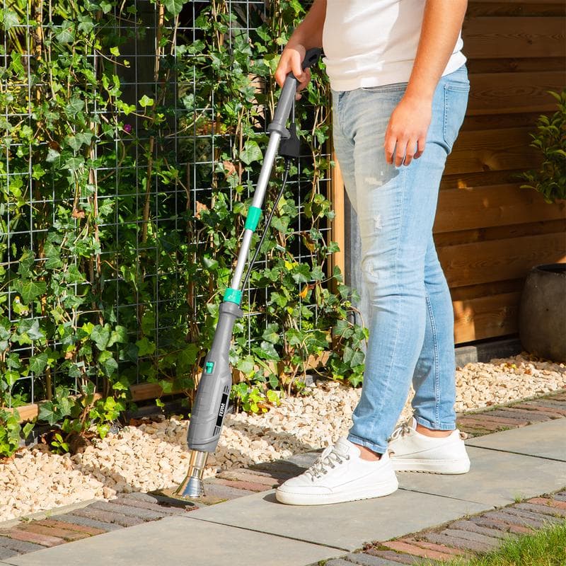 FERM onkruidbrander en draadloze onkruidborstel