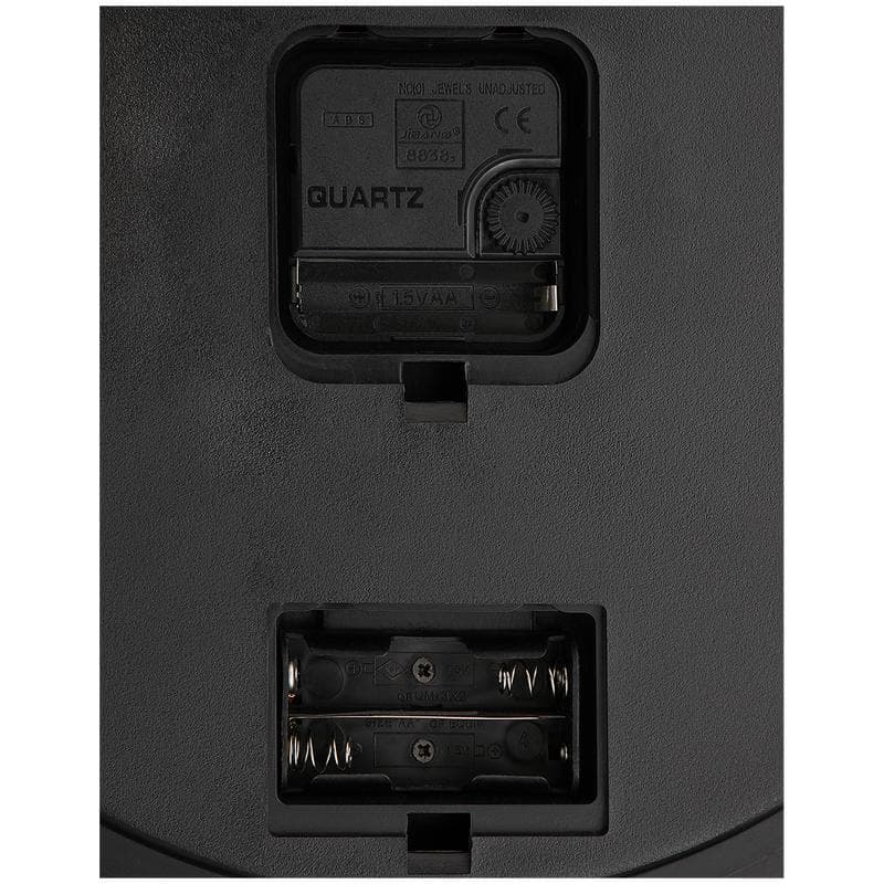 Wandklok met tandwielen