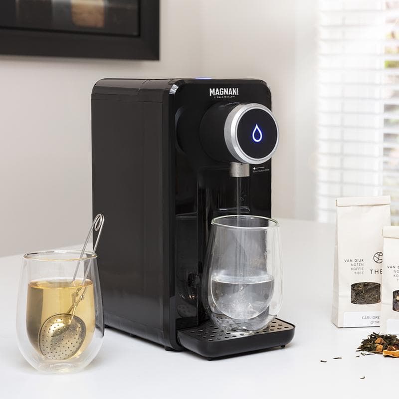 Distributeur d'eau chaude