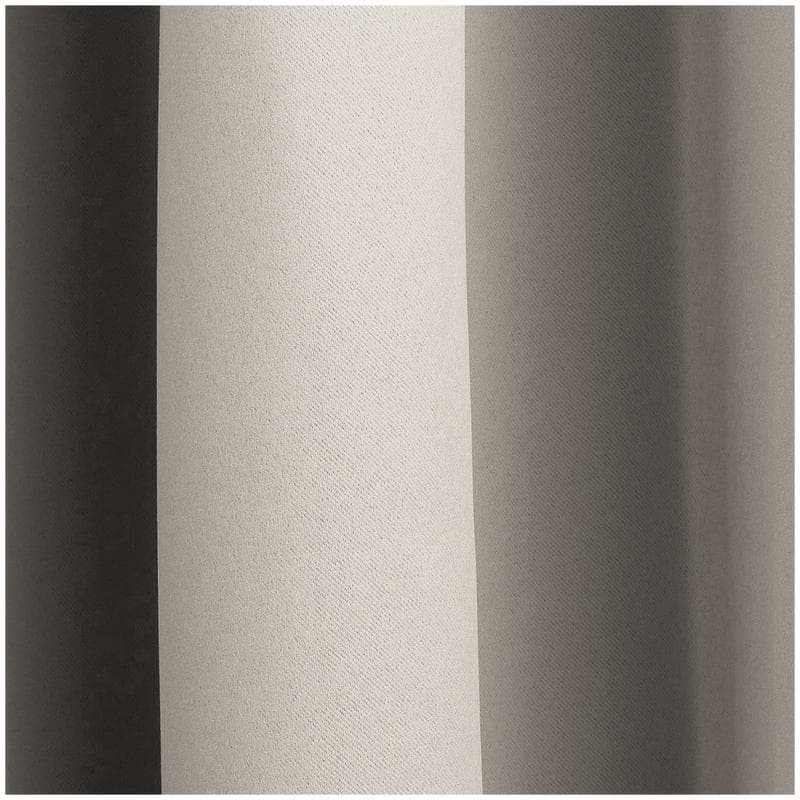 Kant-en-klaar verduisterend gordijn