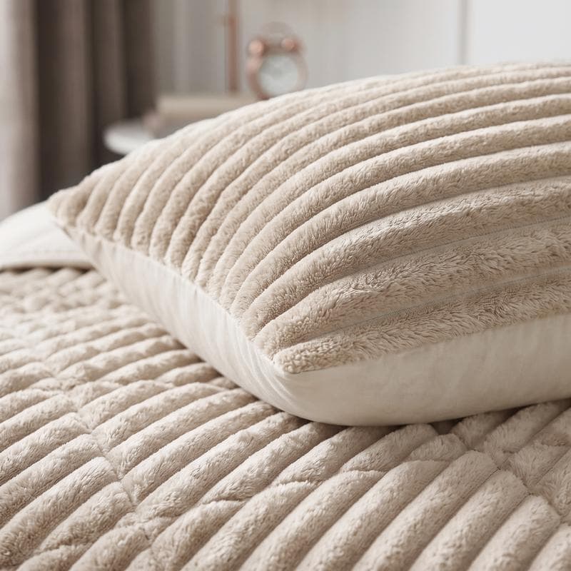 Couette sans housse en tissu côtelé - blanc cassé