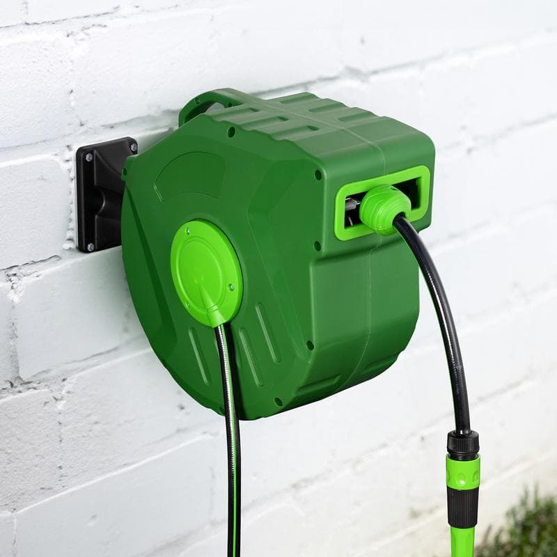 Tuinslang met wandhaspel