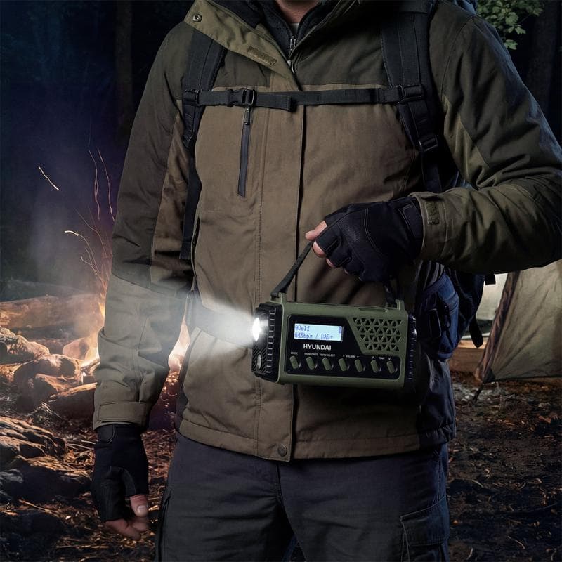 Hyundai noodradio DAB+ met 10000 mAh powerbank