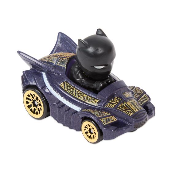 Black Panther in auto