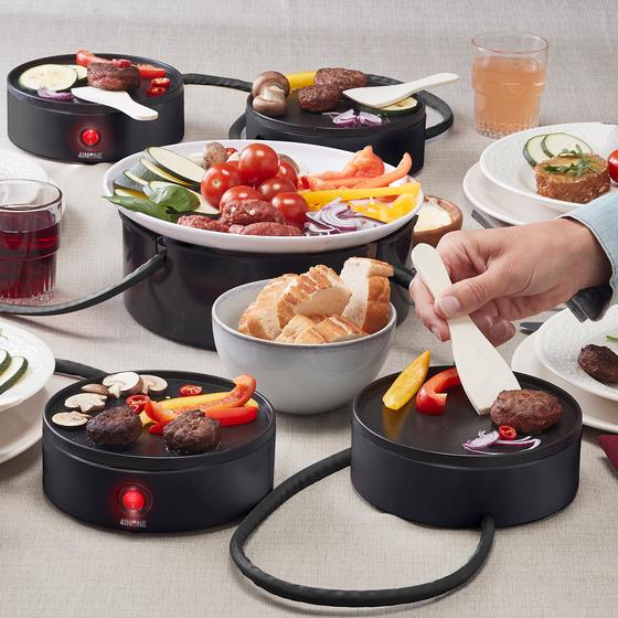 Gourmet set for 4 people in use