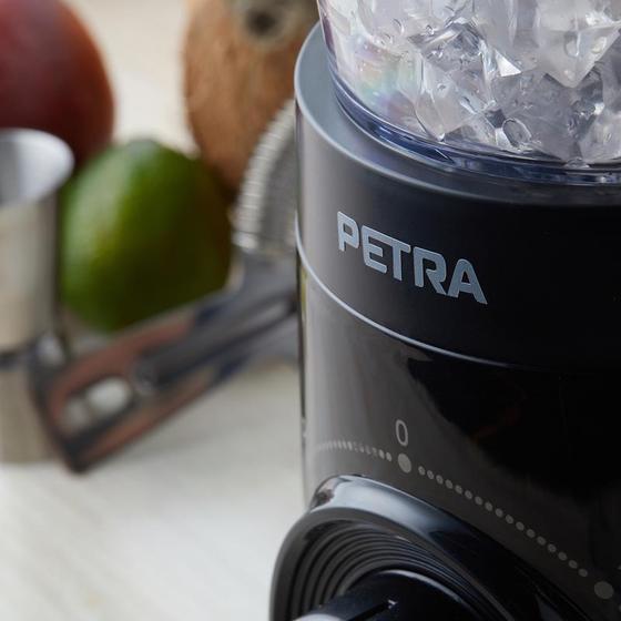 Petra blender & cocktail set - blender close-up