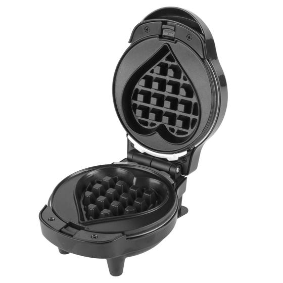 Petra 10-in-1 mini waffle maker with heart-shaped plate