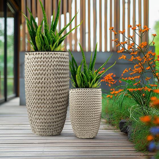 Set of 2 tall plant pots - natural - in garden