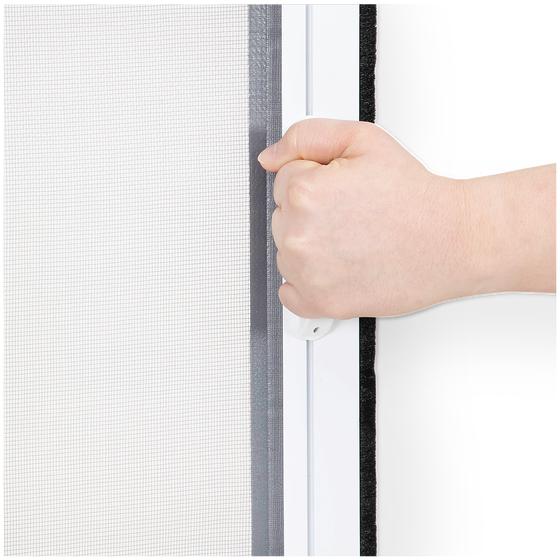 Roll-up door insect screen doorhandle