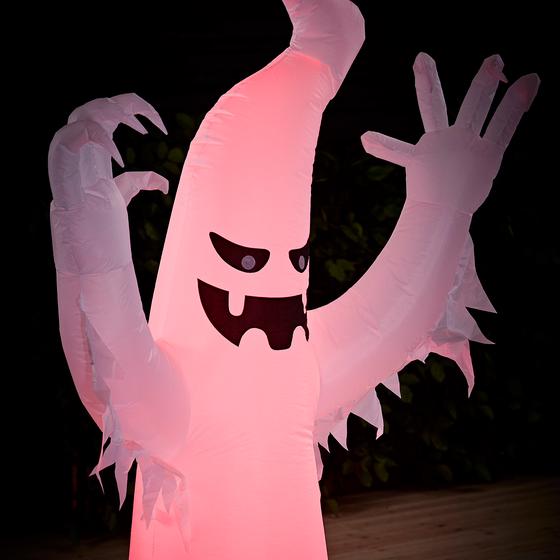 Close-up face Inflatable ghost - 210 cm