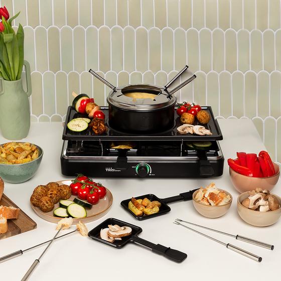 Gourmet and fondue set decorated table