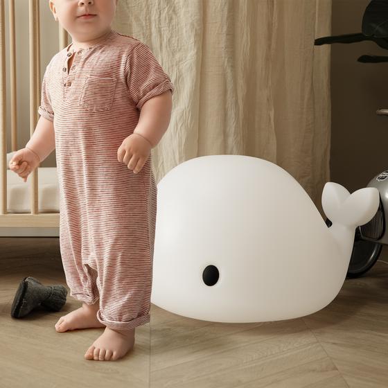 whale lamp mood picture with child