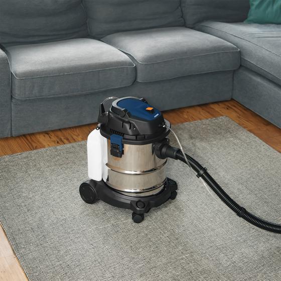 Vacuum cleaner, living room