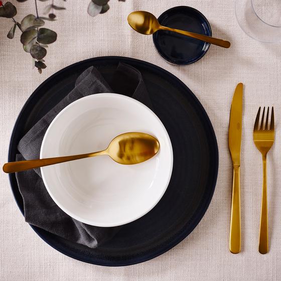 24 piece Gero cutlery set - on table