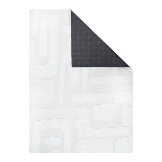 Faux fur deep-pile rug with non-slip underside