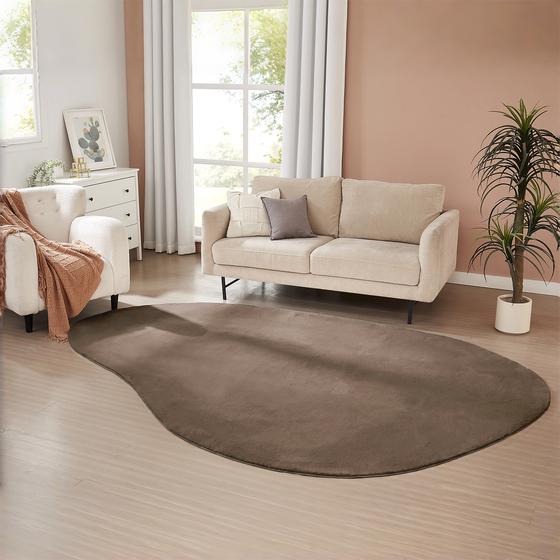 Organic shape faux fur rug - dark brown - lifestyle image