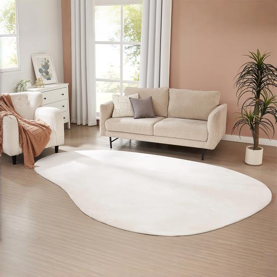 Organic shape faux fur rug - beige - lifestyle image