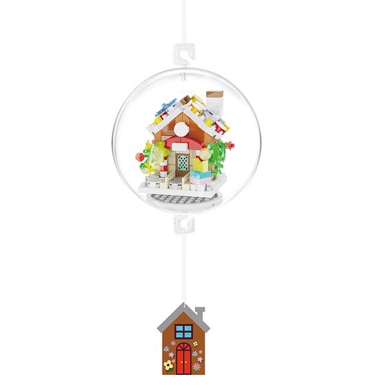 DIY Christmas bauble set with building blocks - house