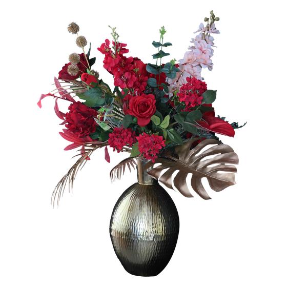 Bouquet de fleurs artificielles de Noël dans un vase