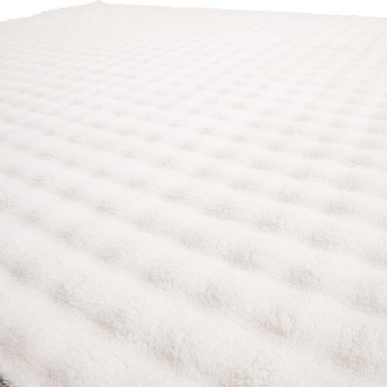 High-pile rug Pompom Fur - 200x290 - Cream white - close-up