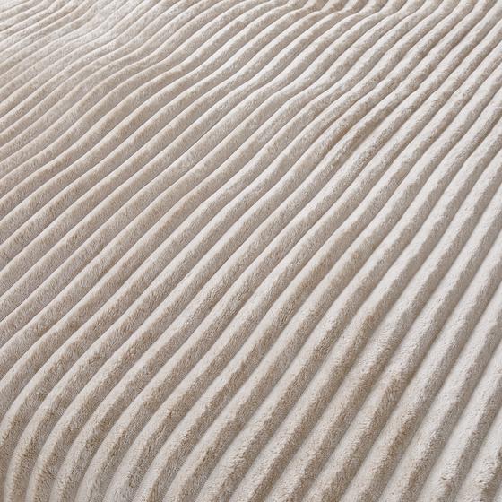 Teddy cream white ribbed duvet cover – 140 x 200/220 cm – close-up of fabric