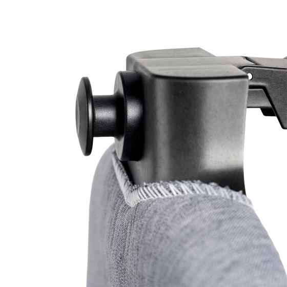 Hyundai garment steamer with ironing board - top view