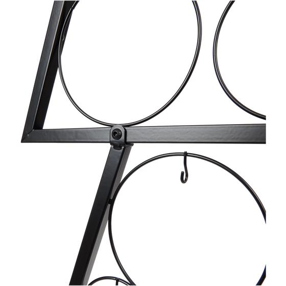 Metal Christmas tree – close-up hooks