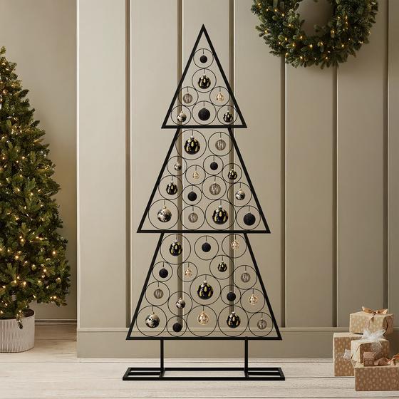 Metal Christmas tree – in living room