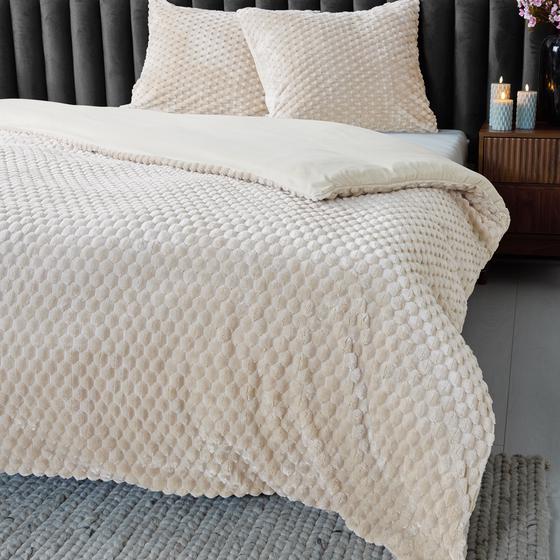 Teddy Hexagon duvet cover 200 x 220 cm - off-white - corner of bed