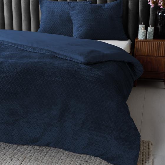 Teddy Herringbone duvet cover - petrol blue - close-up of duvet