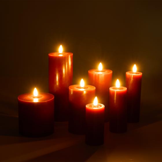 Luxury 7-piece LED candle set – red – candles on
