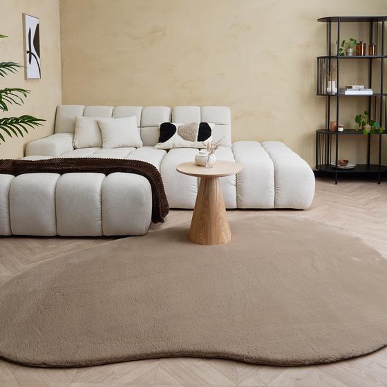 Taupe organic faux fur rug in the living room