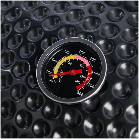 Kamado barbecue thermometer close-up