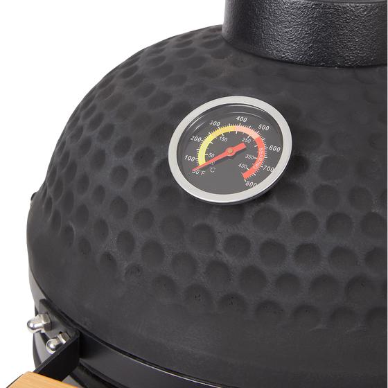 Kamado barbecue - close-up thermometer