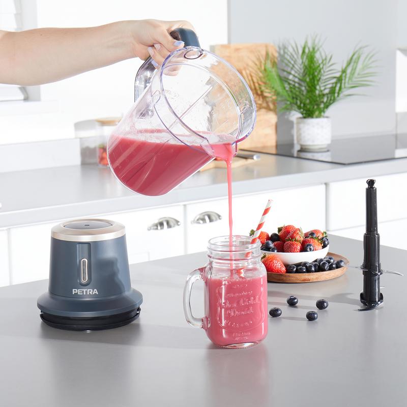 Cordless blender pours into glass