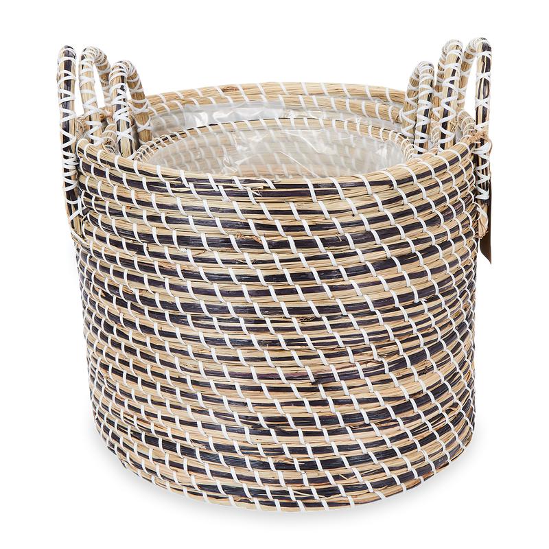 Seagrass plant basket - angle view