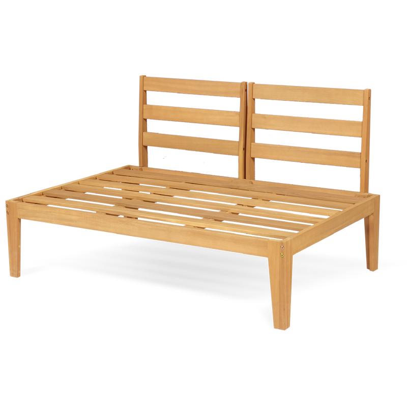 Wooden pallet bench front slanted