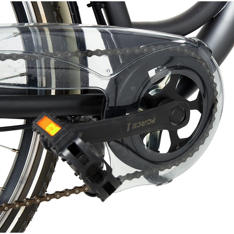 CARRAT electric bicycle - close-up pedal
