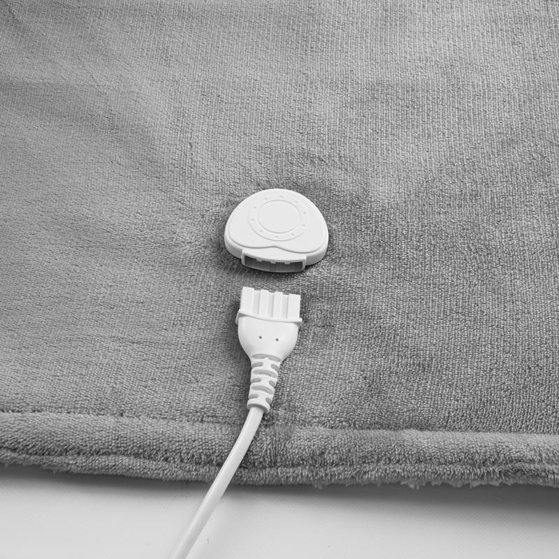 Carmen heated blanket disconnect plug