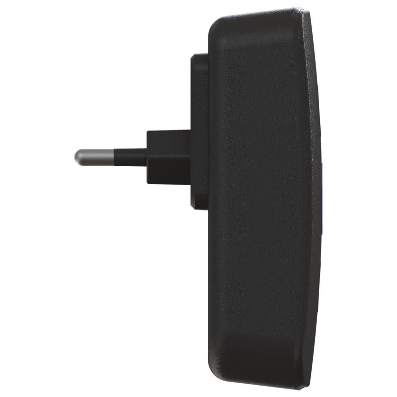 LSC Smart Connect video doorbell plug side