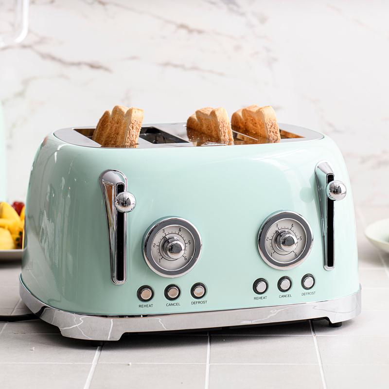 Double toaster with retro look - with toast