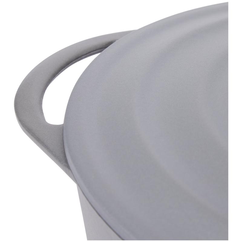 Vivo casserole - oval close-up handle top