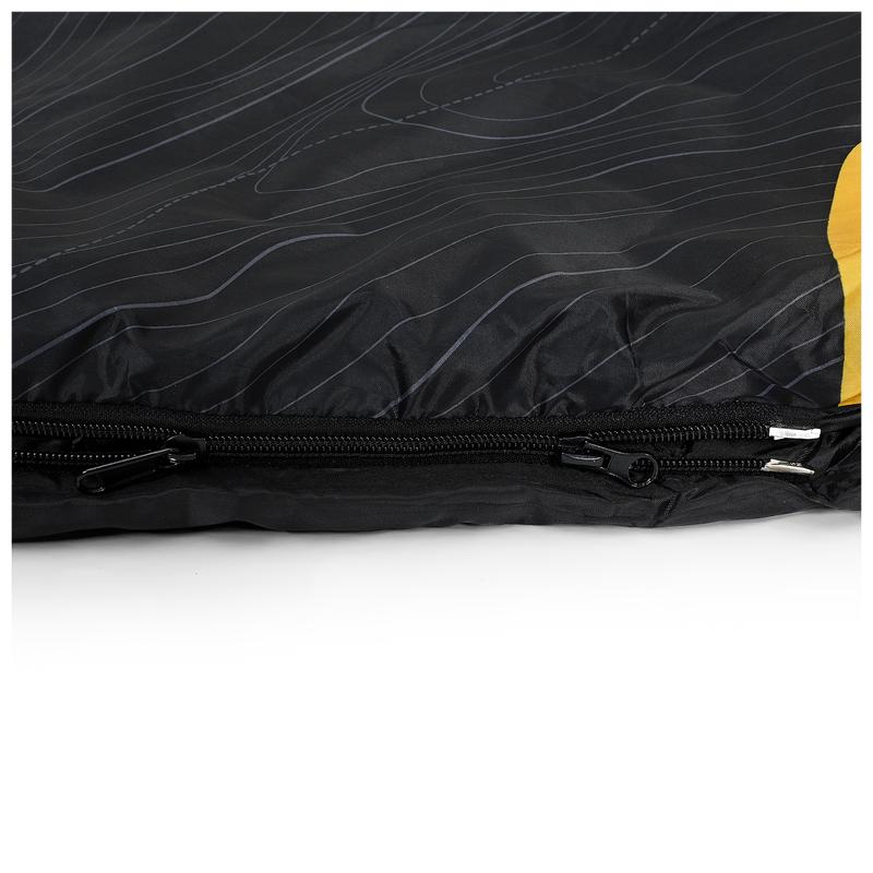 National Geographic sleeping bag bottom zip closure