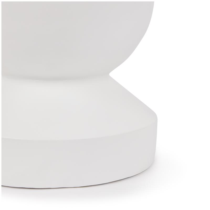 MgO white sidetable bottom close-up